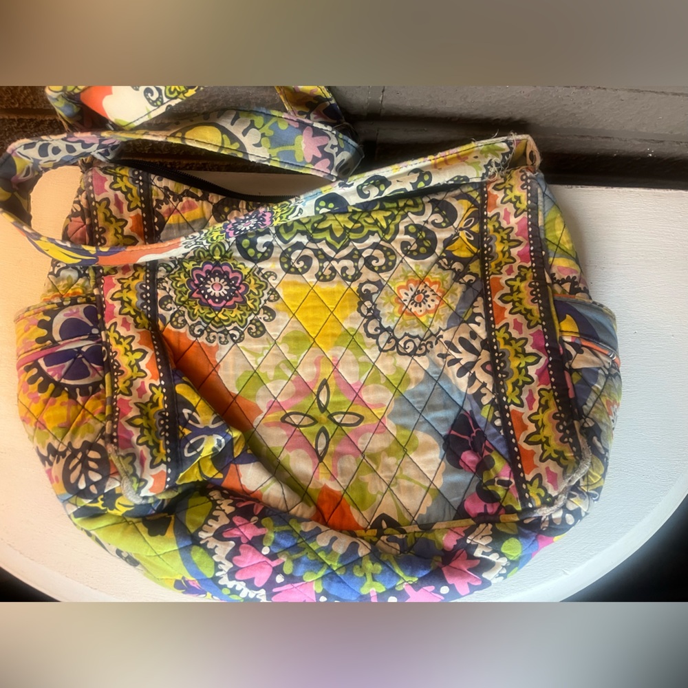 Vera Bradley Bundle: Vibrant Patterned Women's Pu… - image 6